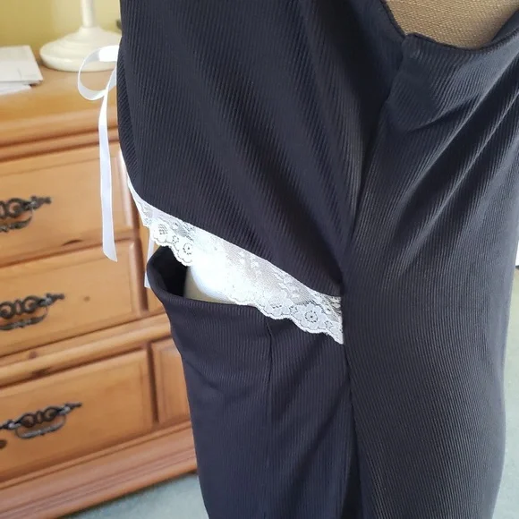 SHEIN SIZE XL BLACK AND LACE DRESS - Picture 5 of 7